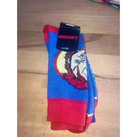 Chucky socks 2pk Size 8-12 - Picture 2 of 7